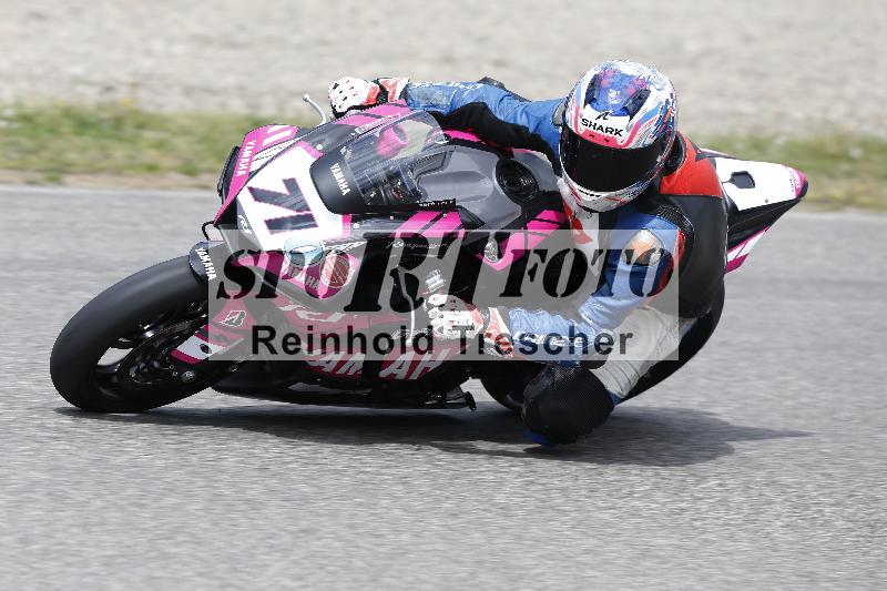 /09 19.04.2026  Caremotion get faster ADR/Gruppe rot/710